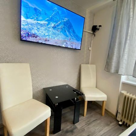 24 Hour-Self Check-In Apartment Namestie Svaeteho Egidia Poprád Kültér fotó